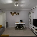 Apartamento En Plena Calle Uria