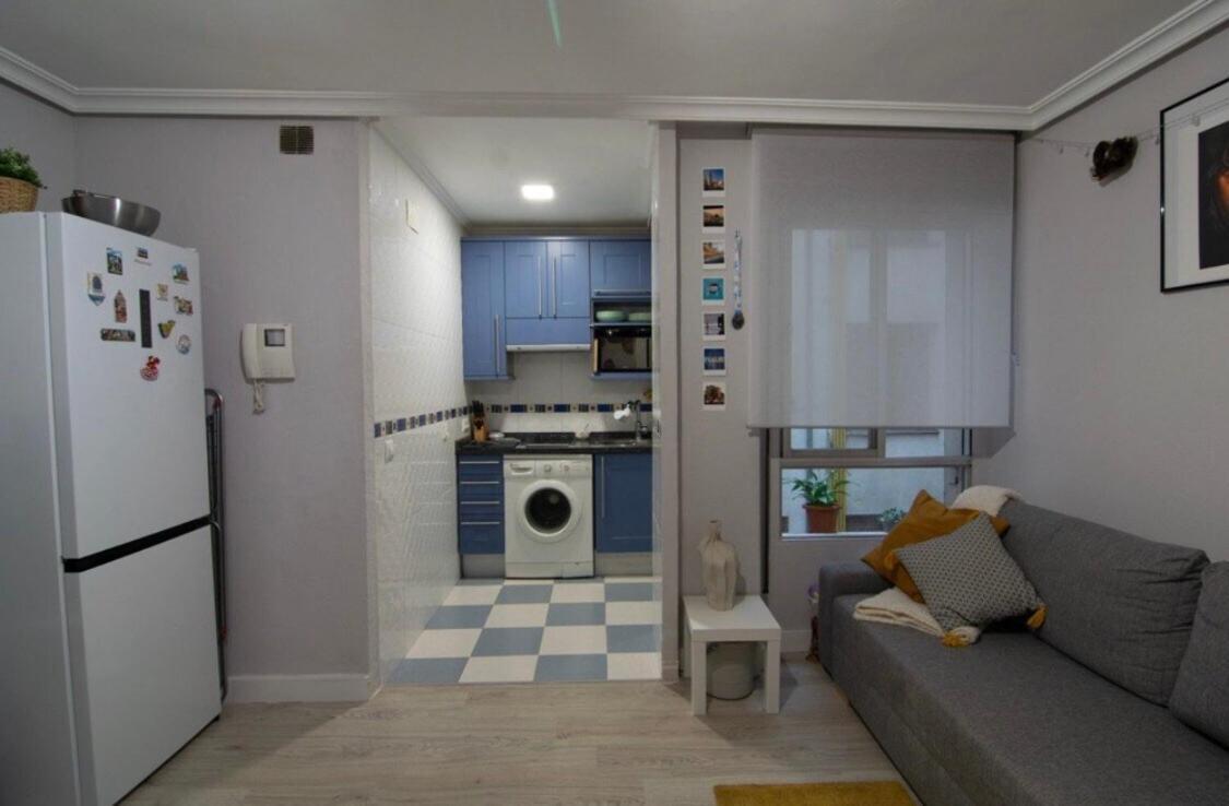 Apartamento En Plena Calle Uria Apartamento